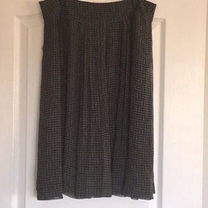 100% silk pleated skirt